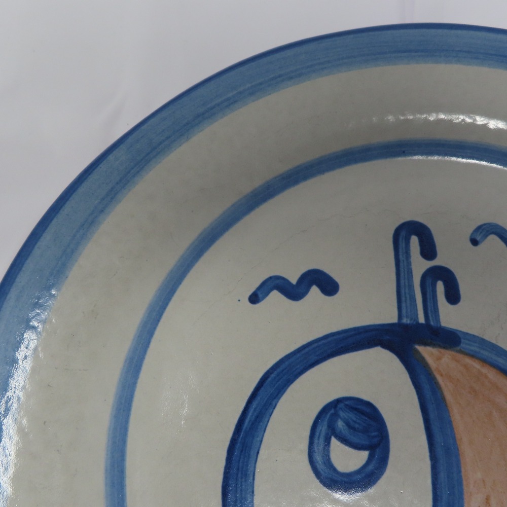 MA Hadley Pottery Blue Whale Dinner Plate Hand Painted Stoneware Nautical VTG - Picture 5 of 14
